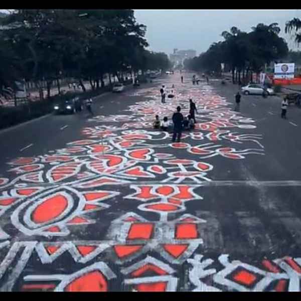 নববর্ষের আগের সন্ধ্যা ছবি ১